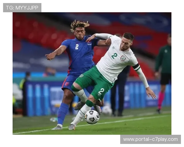 里尔vs马赛焦点战：主队防守稳固，客队锋线火力全开