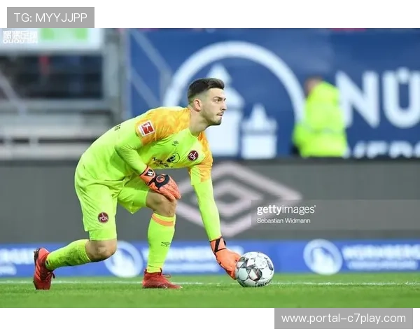 鲍曼谈不来梅保级：总结错误，信任主帅科费尔特